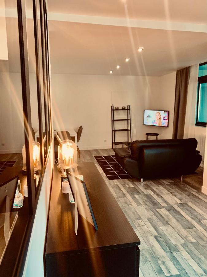 Superbe Appartement En Hyper Centre De Charleville Eksteriør bilde